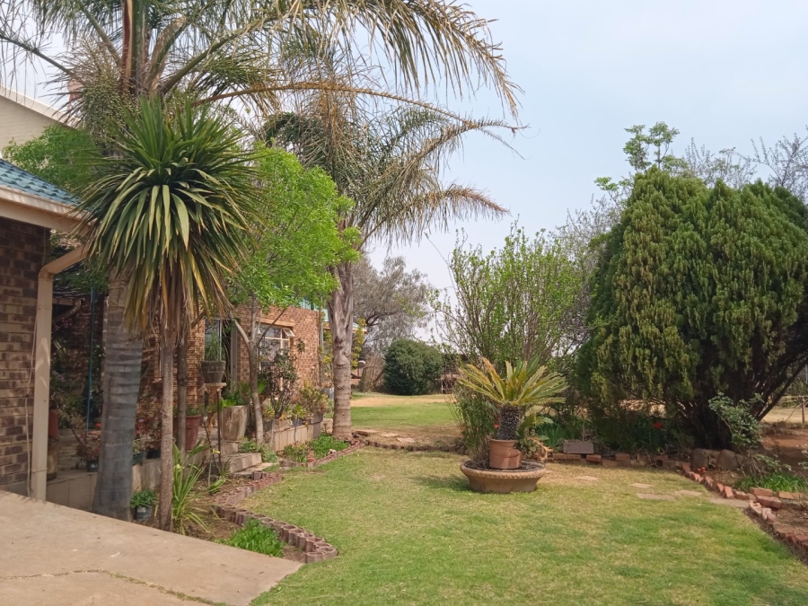 4 Bedroom Property for Sale in Ferreira Free State